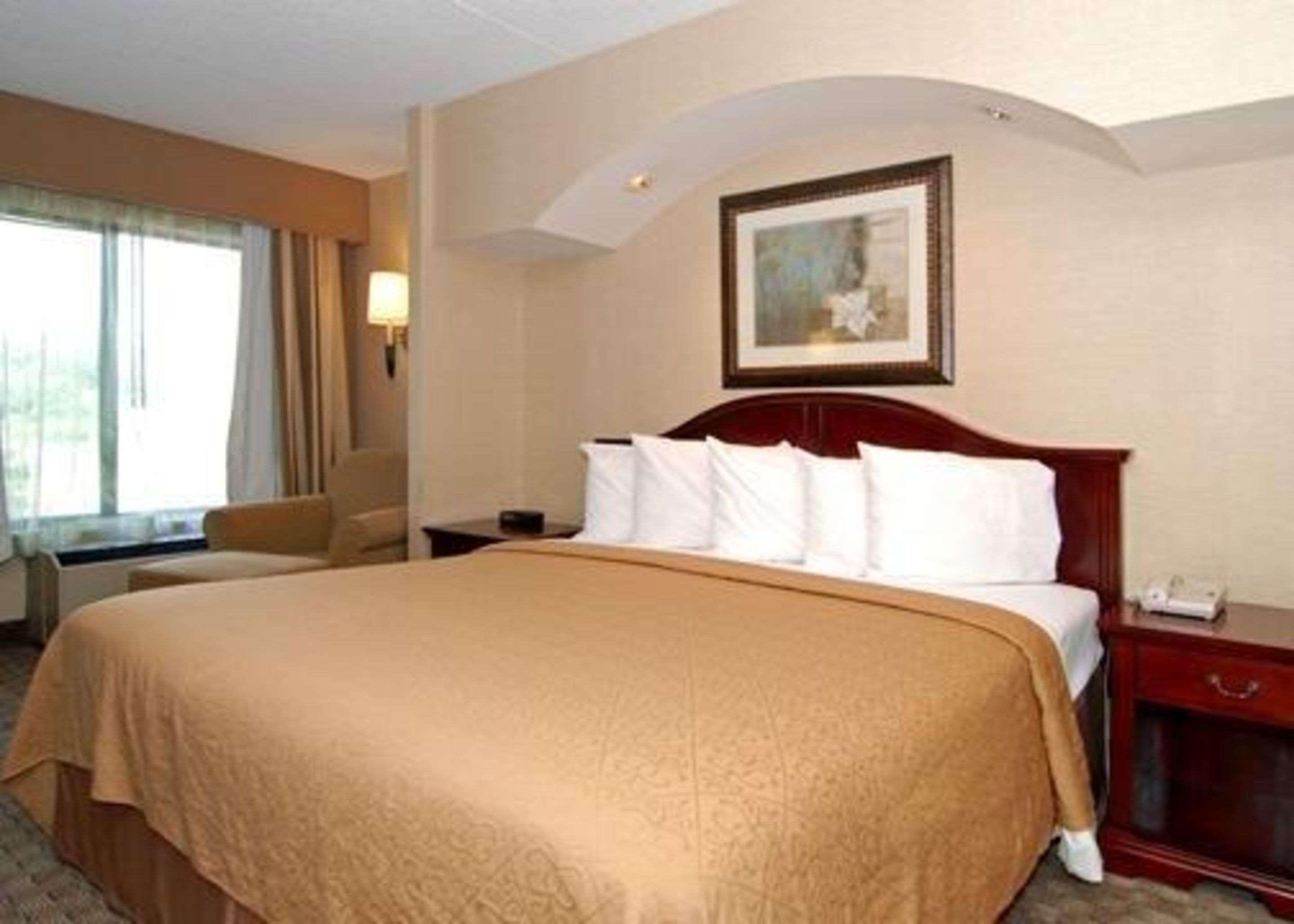 Quality Inn & Suites Bensalem Rum bild
