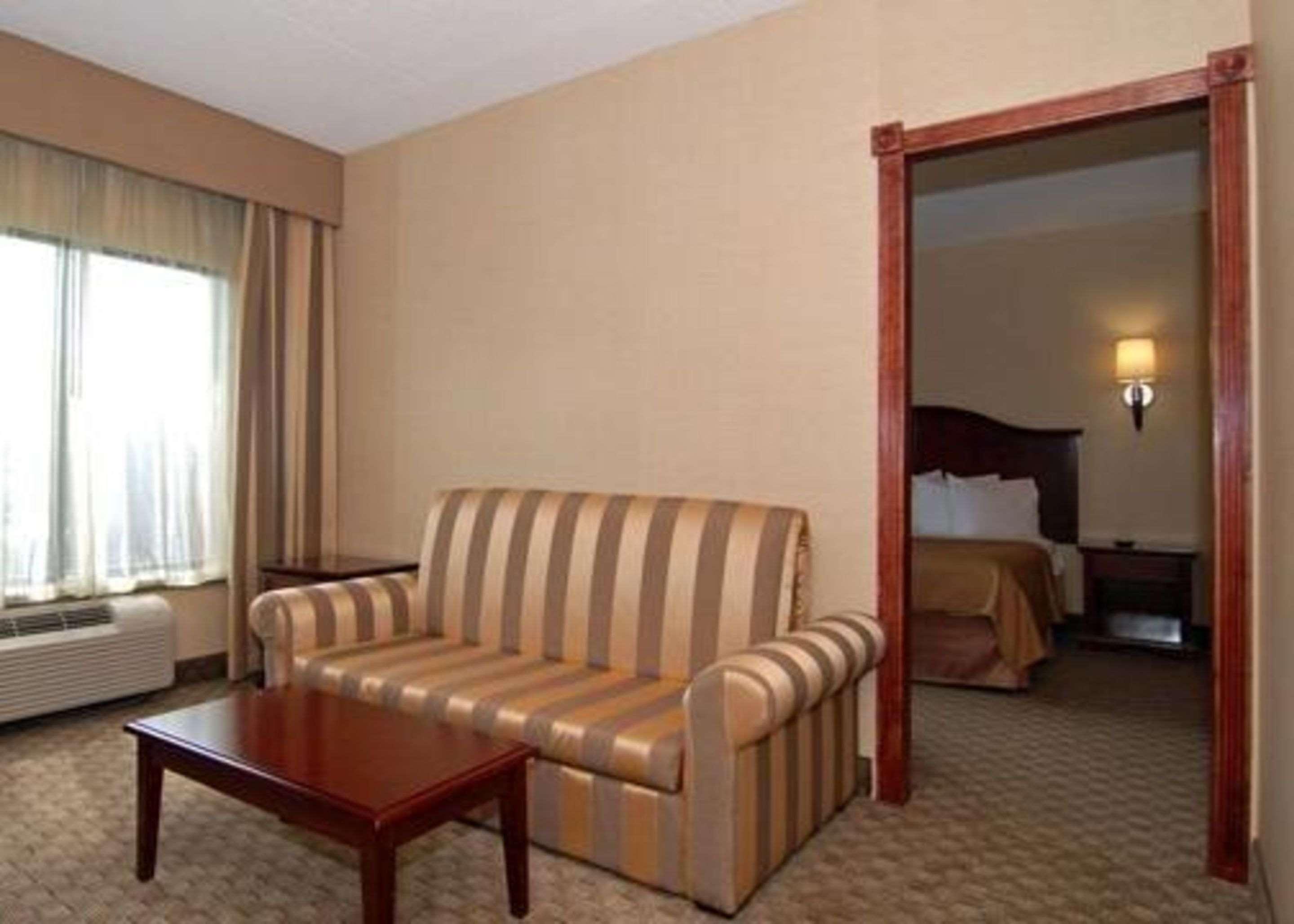 Quality Inn & Suites Bensalem Rum bild